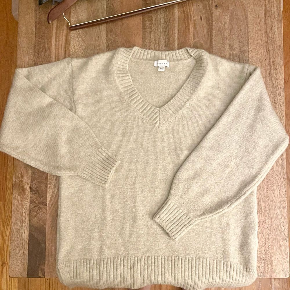 TOPSHOP cozy v-neck sweater with side slits and ribbed trim Small (cream)